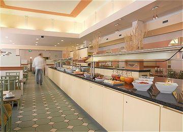 Holiday Inn Munich-Schwabing المظهر الخارجي الصورة